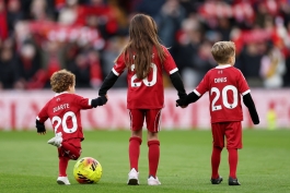 فرزندان دیوگو ژوتا در بازی لیورپول و وولورهمپتون 