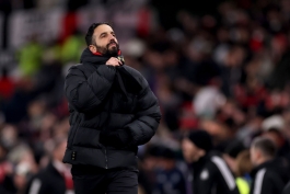 روبن آموریم، سرمربی پرتغالی منچستریونایتد در تقابل با نیوکاسل در اولدترافورد 