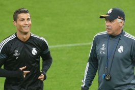 کارلو آنچلوتی و کریستیانو رونالدو در تمرینات رئال مادرید 