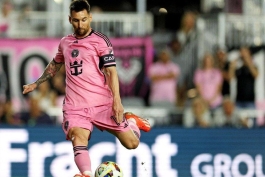 گل لیونل مسی مقابل لس آنجلس گلکسی