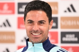 میکل آرتت، سرمربی اسپانیایی آرسنال در کنفرانس مطبوعاتی 