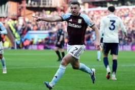 خوشحالی بوئندیا پس از گلزنی مقابل تاتنهام