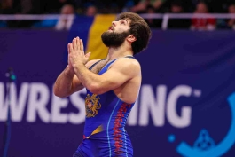 وازگن توانیان-کشتی آزاد