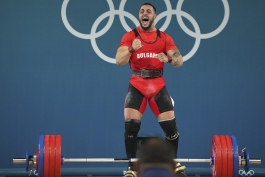 کارلوس ناسار-وزنه برداری-وزنه برداری قهرمانی جهان