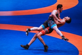 کشتی فرنگی-سالتو بارانداز