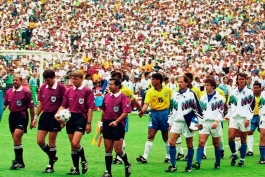 بازی دوستانه - برزیل - ایتالیا - جام جهانی 1994 - کارلوس آلبرتو - آریگو ساکی