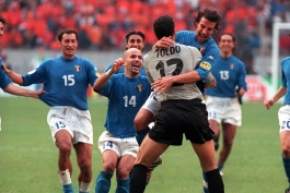ِیورو 2000-فرانچسکو تولدو-Francesco Toldo-الساندر دل پیرو-Euro 2000