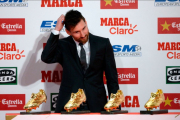 Lionel Messi - Gloden Shoes - FC Barcelona - بارسلونا - کفش طلا