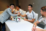 گزارش تصویری؛ دیدار و امضا دادن ستارگان رئال مادرید به هواداران چینی در شانگهای