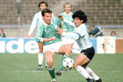 Diego Maradona & Lothar Matthäus (Friendly 1987 Argentina West Germany)