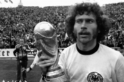 پل برایتنر و قهرمانی در جام جهانی 1974