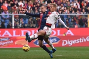 گزارش تصویری جنوا 1-0 آث میلان