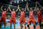 تصاویر جشن پیروزی ملی پوشان والیبال پس از غلبه بر لهستان