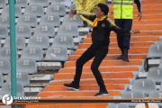 تماشاگران پرسپولیس-تماشاگران سپاهان-هواداران فوتبال-حواشی-درگیری روی سکوها