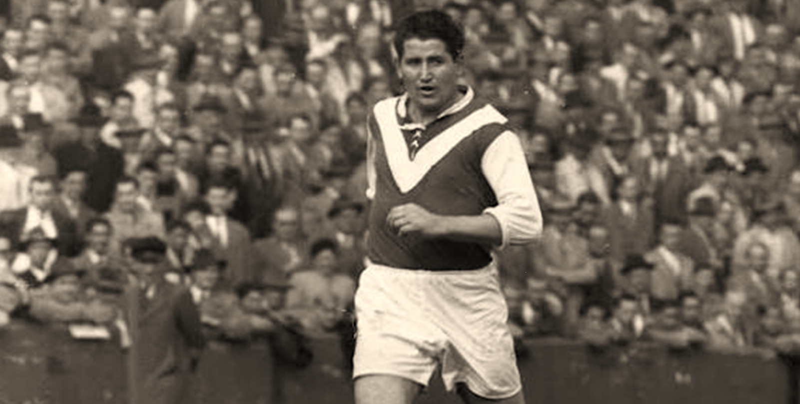 هلموت ران در روت وایس اسن