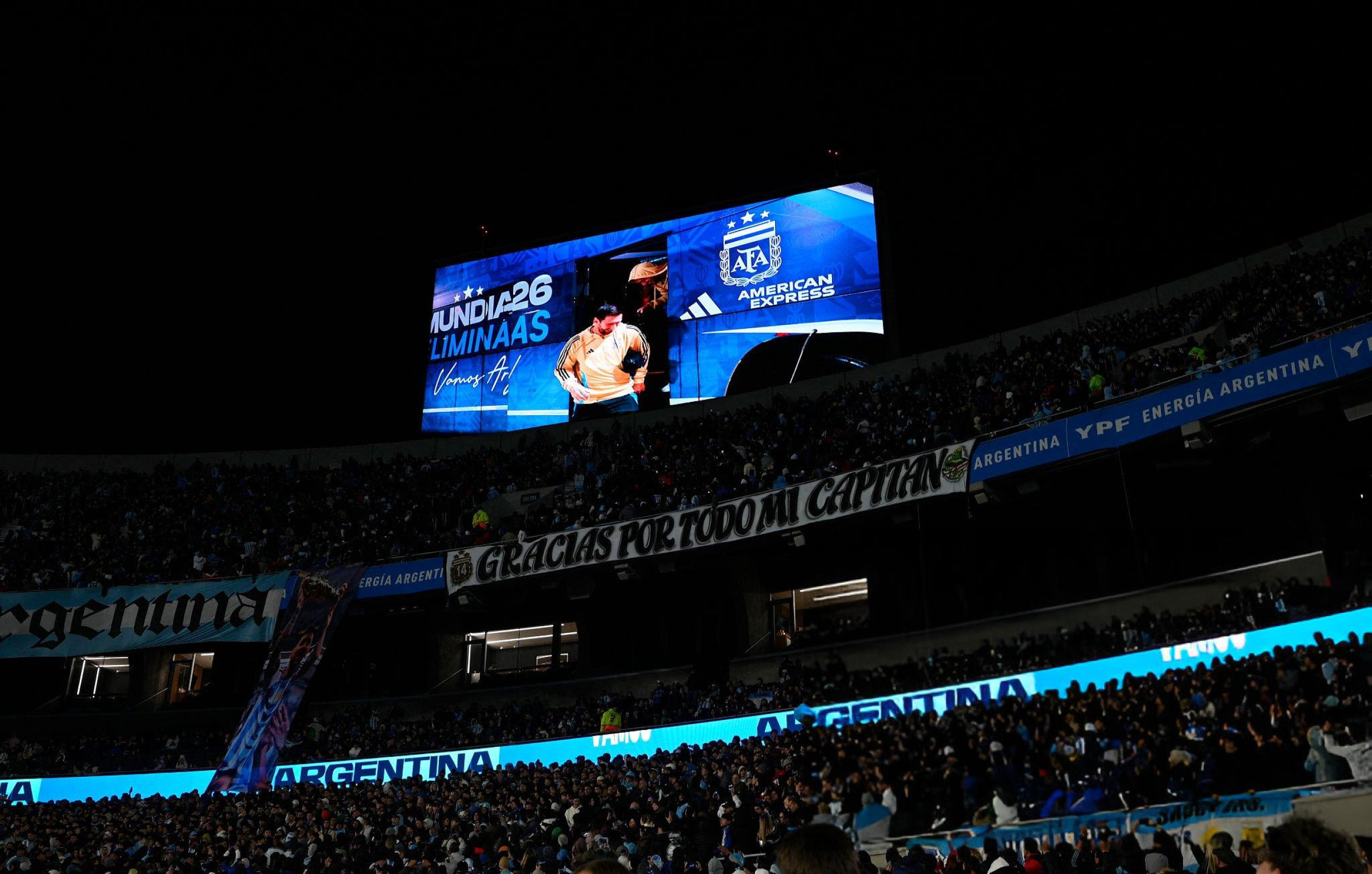 استقبال تاریخی هواداران آرژانتین از لیونل مسی 