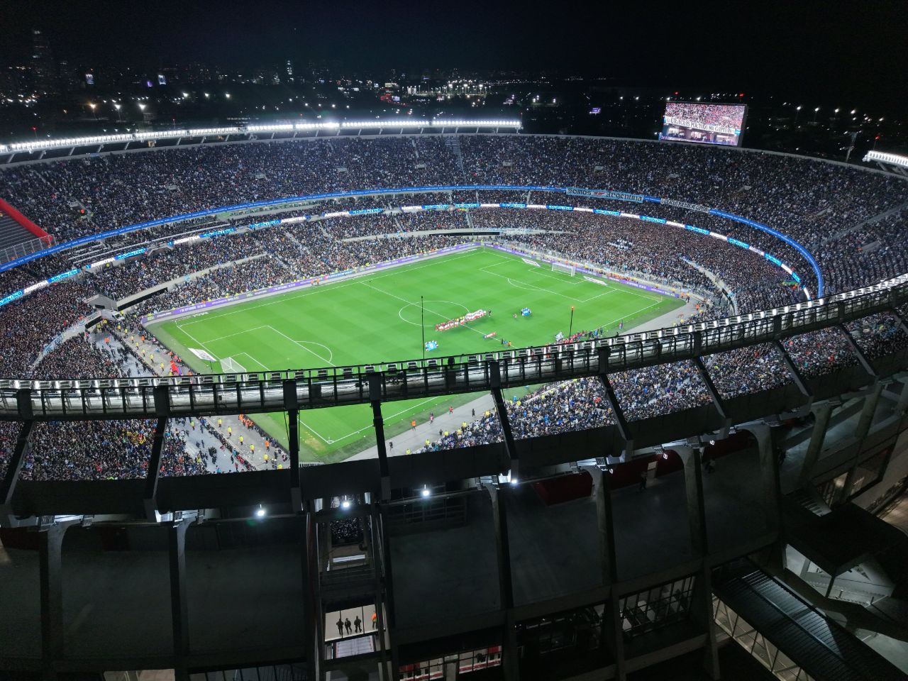 استقبال تاریخی هواداران آرژانتین از لیونل مسی 